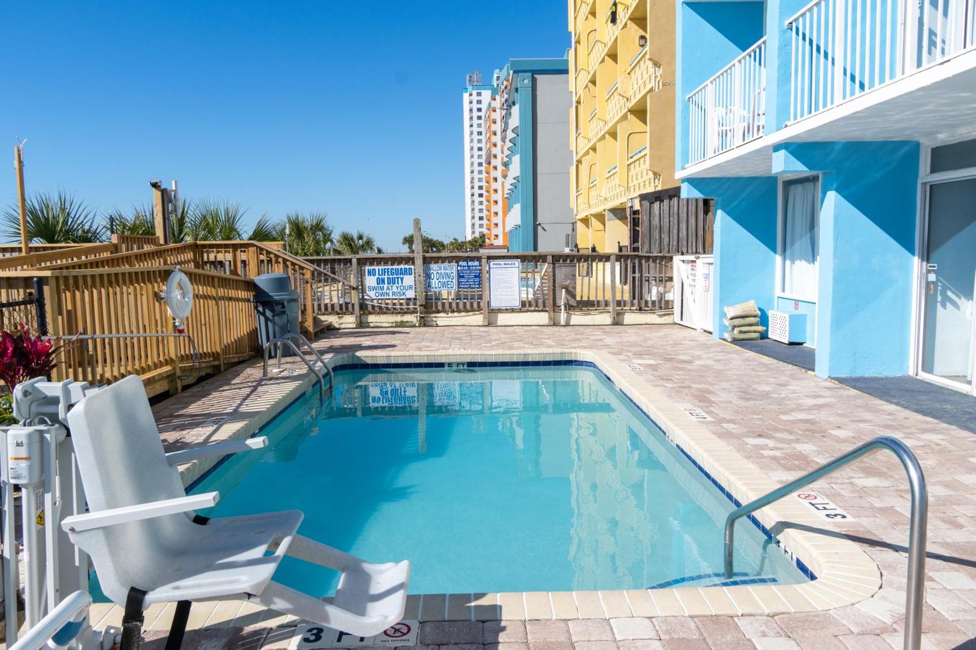 Beach Club At Montego Inn Myrtle Beach Exterior foto